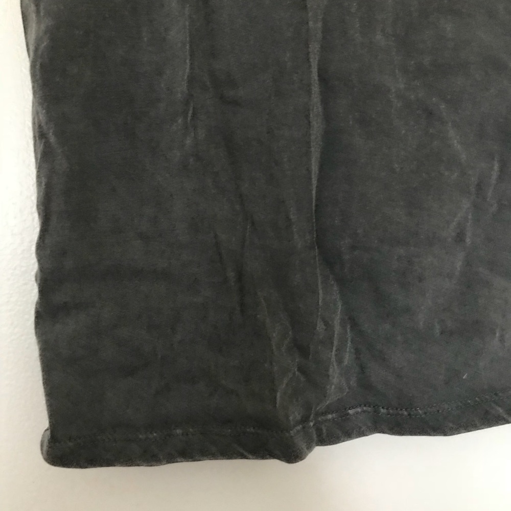 H&M Divided tee - Picture 3 of 4